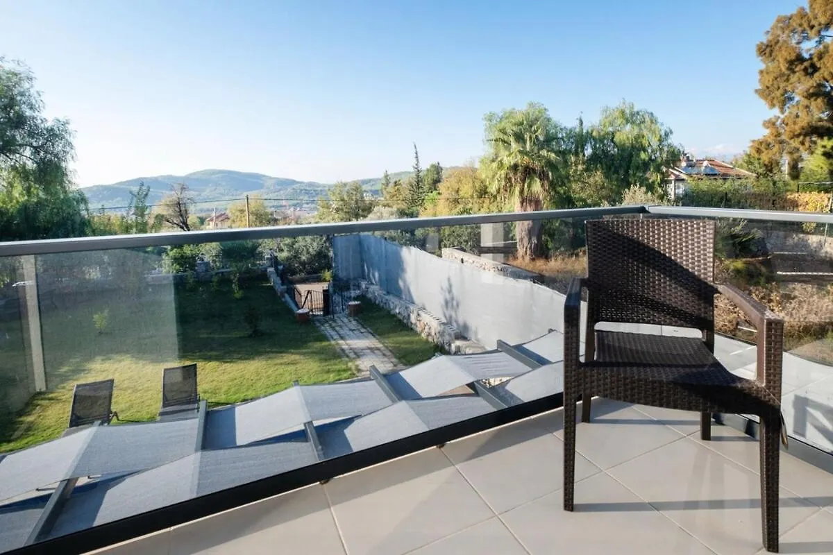 Tranquil Peaceful Tunc Villa Fethiye