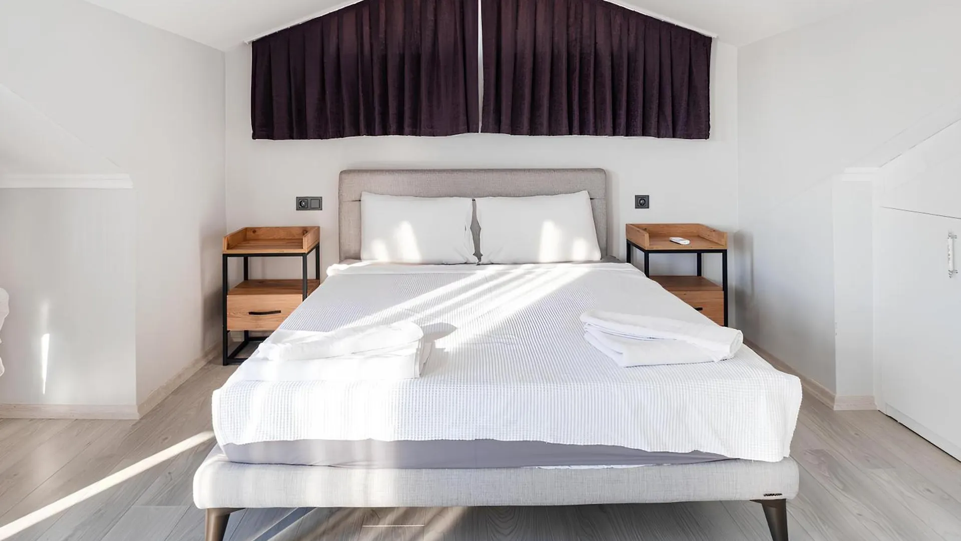Tranquil Peaceful Tunc Villa Fethiye