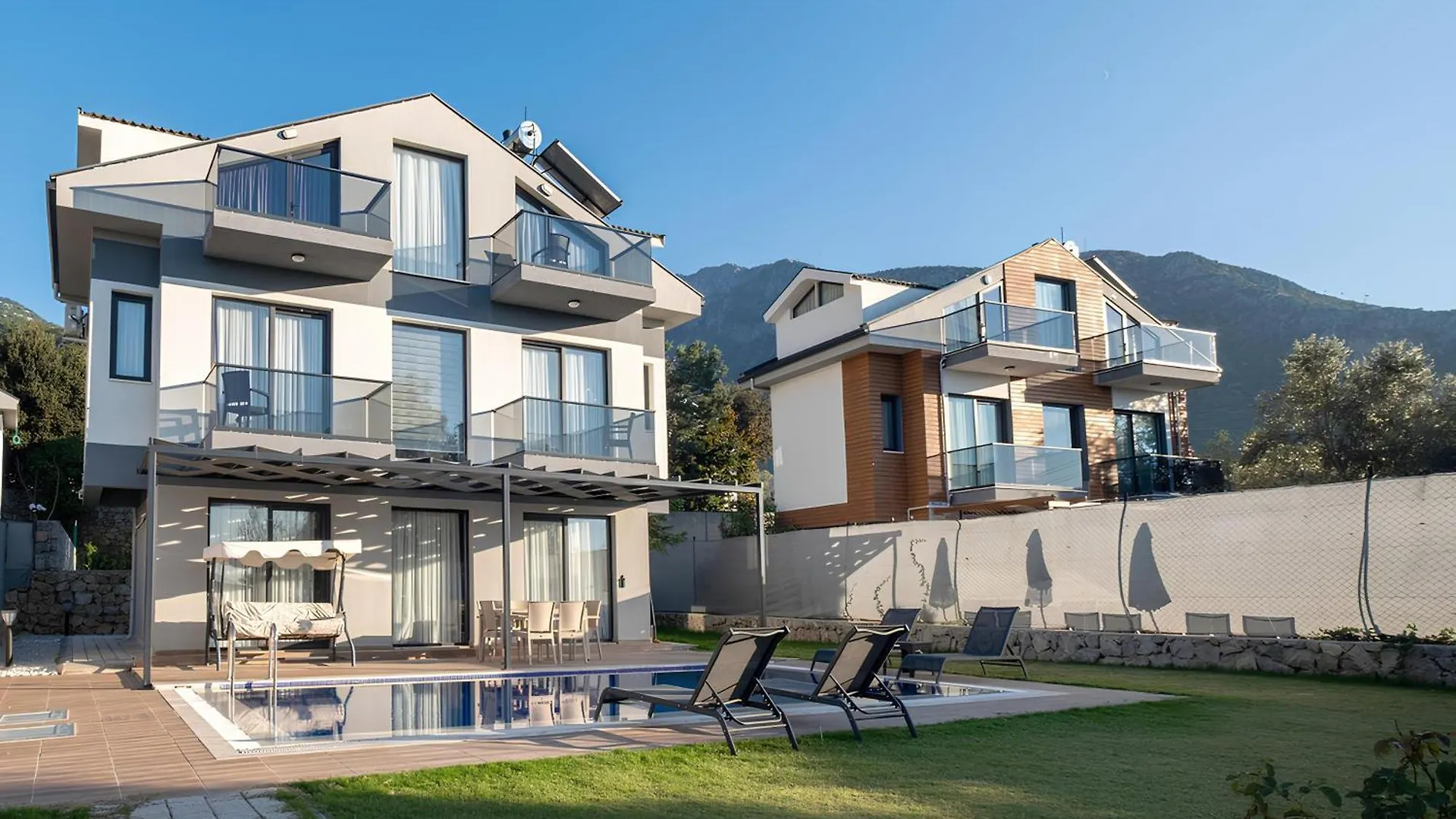 Tranquil Peaceful Tunc Villa Fethiye
