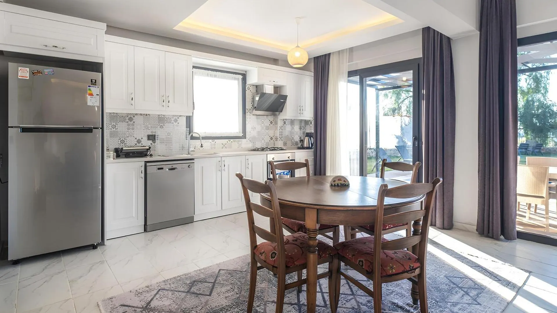 Tranquil Peaceful Tunc Villa Fethiye