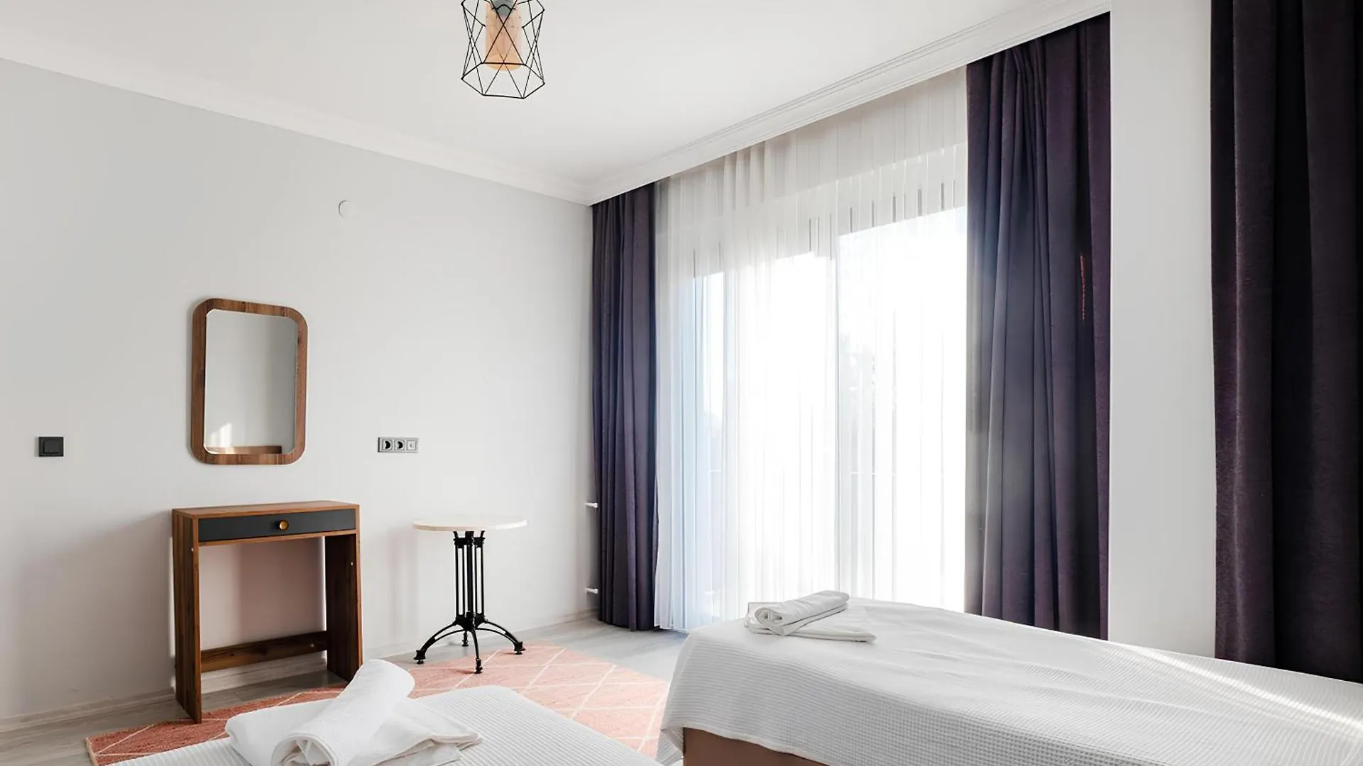 Tranquil Peaceful Tunc Villa Fethiye